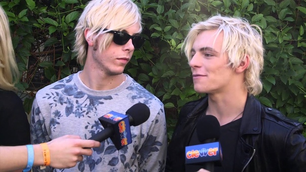R5: Truth or Dance Look at These