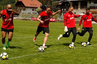 #CrossbarChallenge: Lokomotiv FC