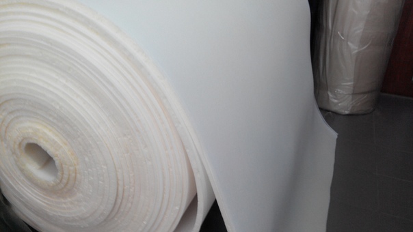 поролоновая ткань для одежды. дублированный поролон. поролон дублированный для обивки. дублированные материалы. дублированный поролон.