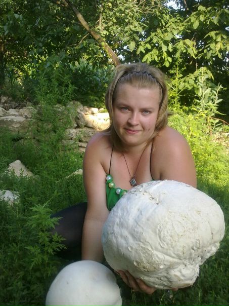 №32, Ксюшка Петренко №32, Ксюшка Петренко