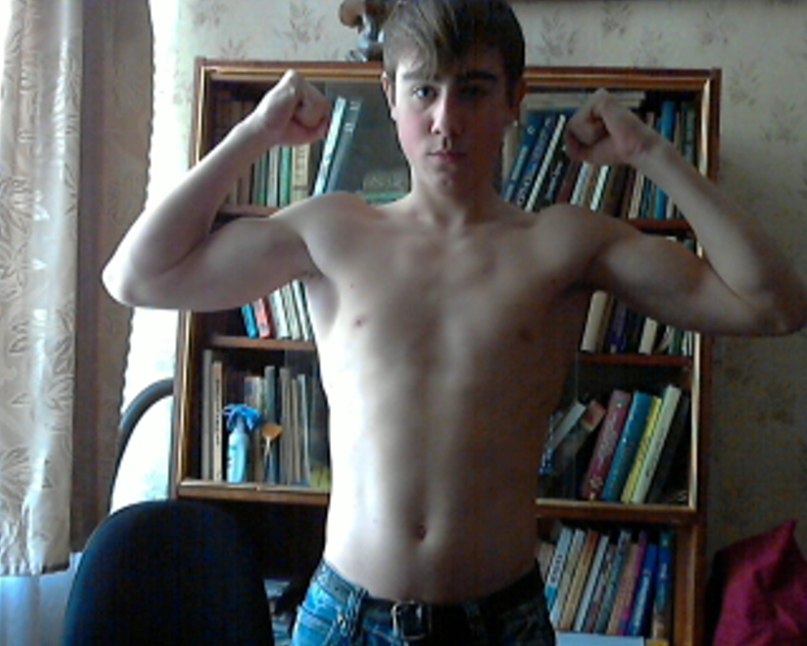 Илья Комаров ::::Б:::О:::Г:::: | Лисичанск