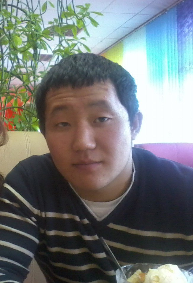 Айдын Дун | Кызыл