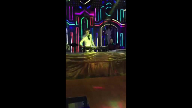 DJ