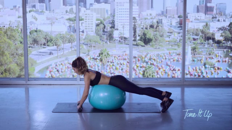 NEW WORKOUT TIU Ball