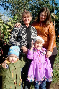 Людмила Емельянова