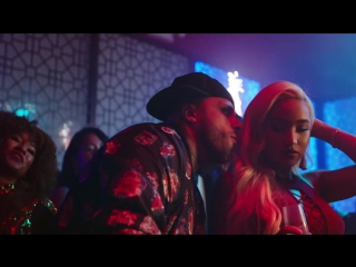 Romeo Santos, Daddy Yankee, Nicky Jam Bella y Sensual ( Official Video) ( 480 X 854 ).
