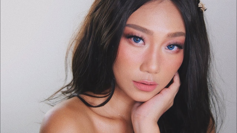 DEWY PINK and FRESH Makeup Look, Raiza