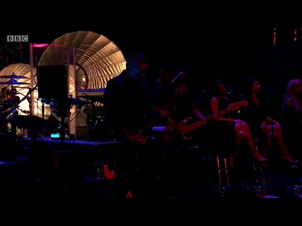 Dangerous Woman ( Ariana Grande at the