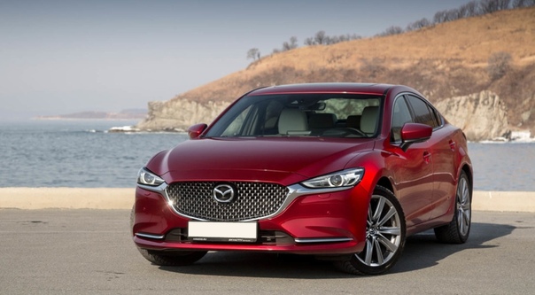 Вместо голой немки: первый тест-драйв новой Mazda6. Радикальный и последний рестайлинг в третьем поколении Mazda6, пытающейся конкурировать с немецкими премиум-брендами, привнёс в модель и