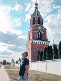 Александр Русинов