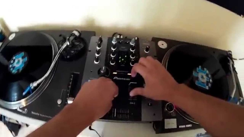 DJ XTREMO 10 AÑ OS A LOS PLATOS: SESSION MAKINA (