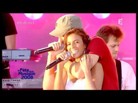 Enrique Iglesias Feat. Nadiya Tired of Being Sorry ( LIVE) Féte de la Musique