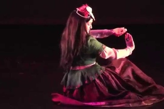 Roshana Nofret - Persian Classical Court Dance