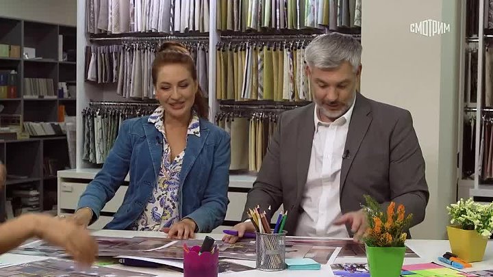 Яркая детская для девочки и мальчика со спортивным уголком.