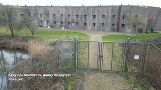 Форт Спяйкенбоор и несколько других фортов тянущихся по одной линии . 4К