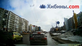 Хибины.com: авария в Мурманске Kia Ceed и Hyundai солярис