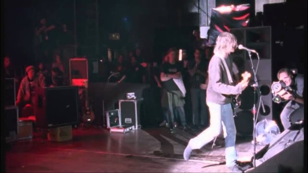 NIRVANA Smells Like Teen Spirit ( HD) ( Live at the Paramount