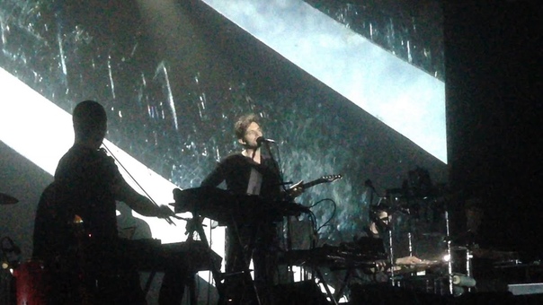 Apparat Ash, Black